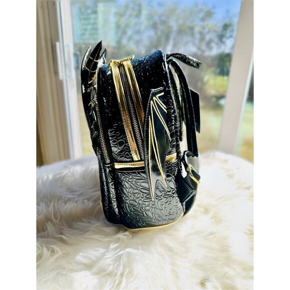 *NWT EXCLUSIVE* Loungefly Black Gold Dragon Mini Backpack - Picture 6 of 9